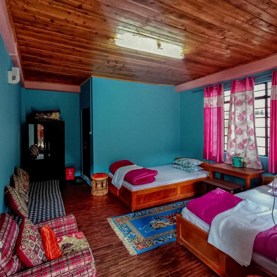 3 Sisters' Homestay *
